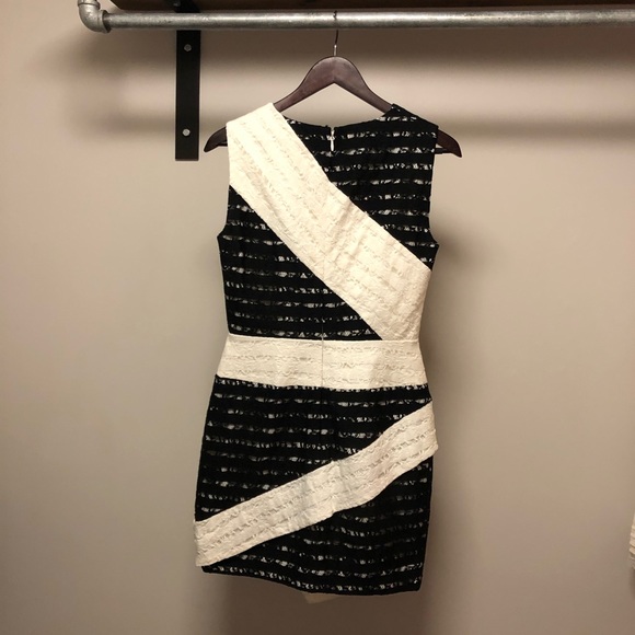 BCBGMaxAzria Black and white dress - Picture 2 of 2